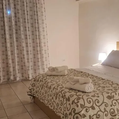 San Gennaro Apartment *
